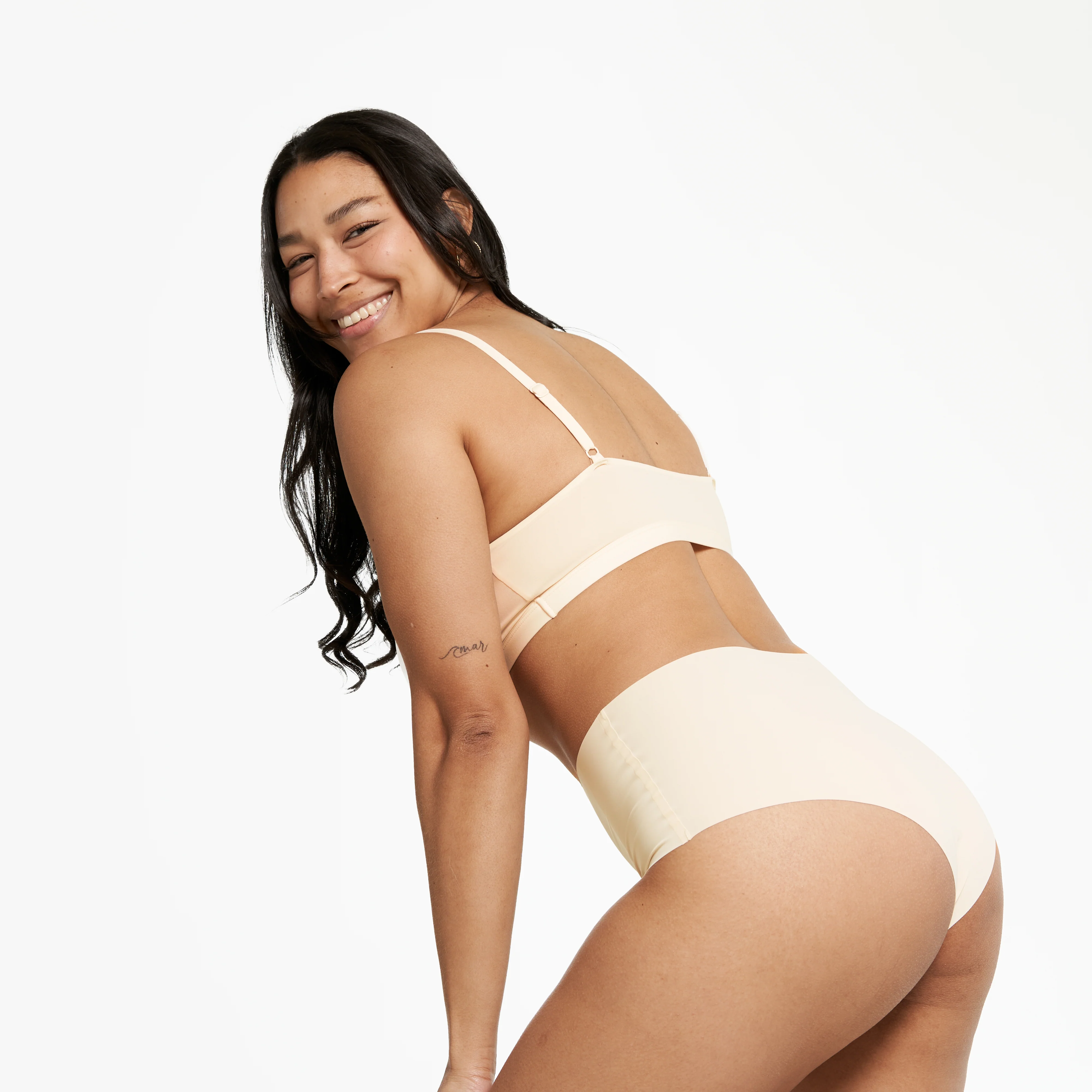 High-Rise Cheeky - Seamless Ultrasmooth 2.0 - Vanilla