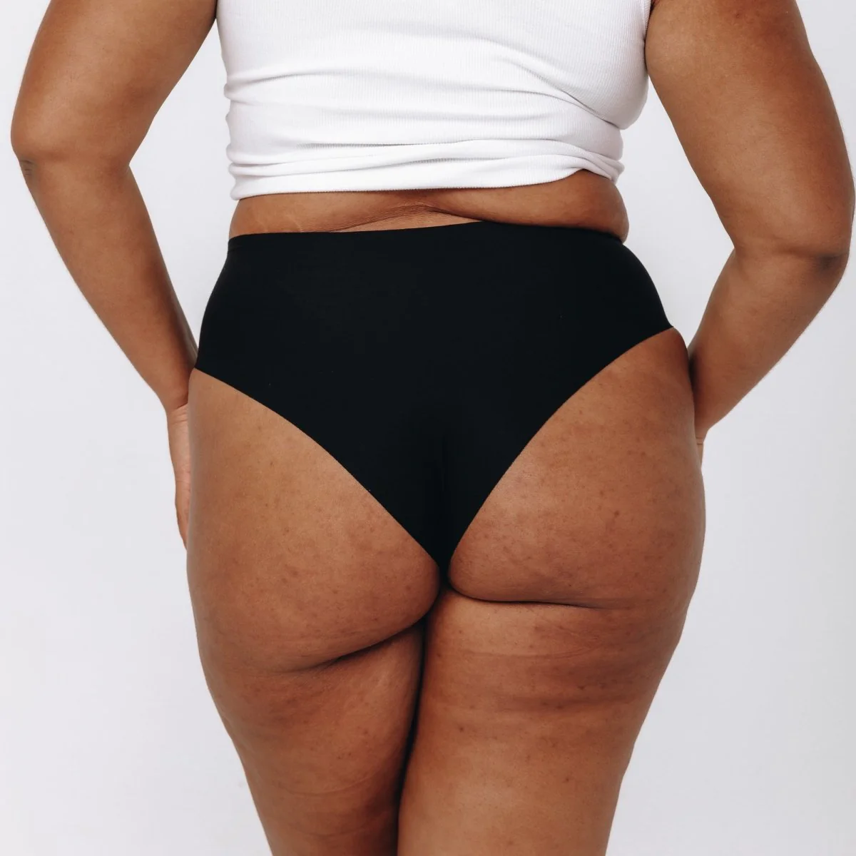 Mid-Rise Cheeky - Seamless Cotton - Black - Image 8