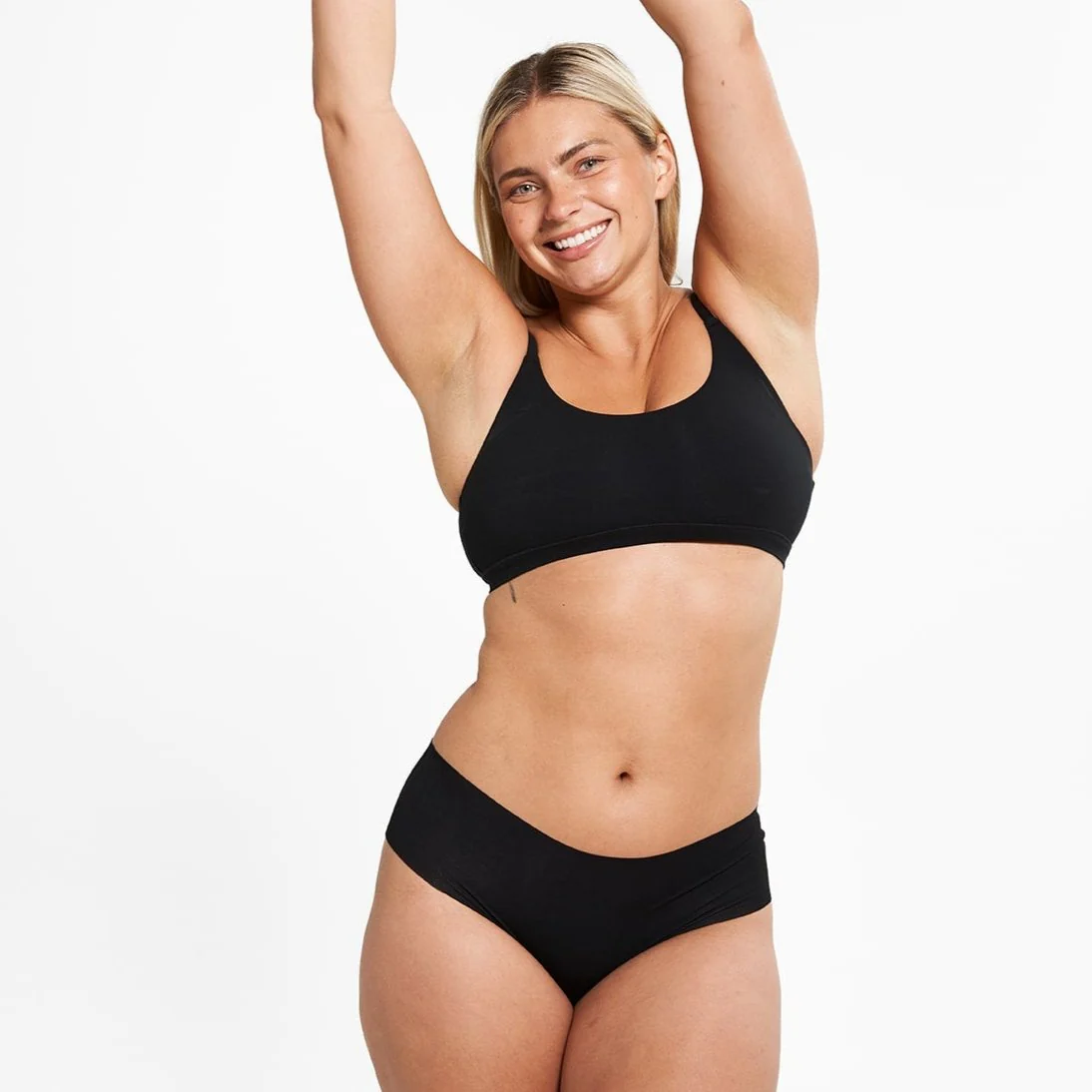 Mid-Rise Cheeky - Seamless Eco 2.0 - Black - Image 4
