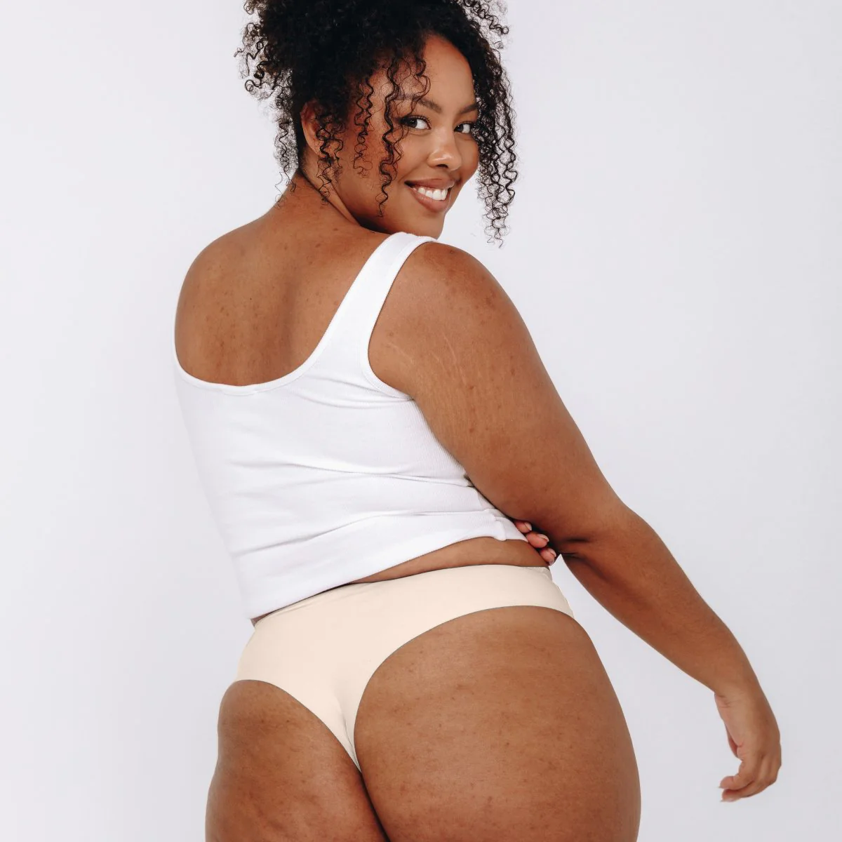 Mid-Rise Thong - Seamless Cotton - Black - Image 13