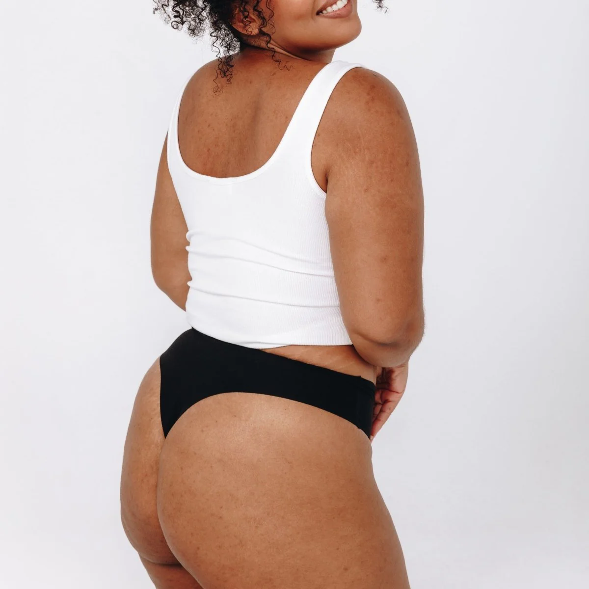 Mid-Rise Thong - Seamless Cotton - Black - Image 7