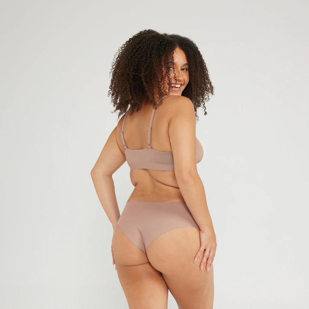 Original-Rise Cheeky - Seamless Cotton - Latte - Image 5